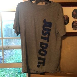 Good condition Nike tee